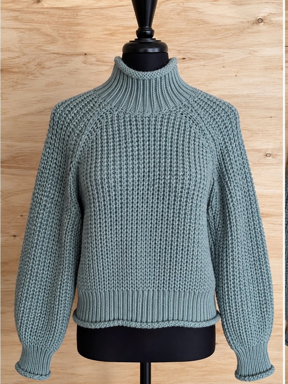 H&M Chunky Knit Mock Neck Sweater Sage Green Size M